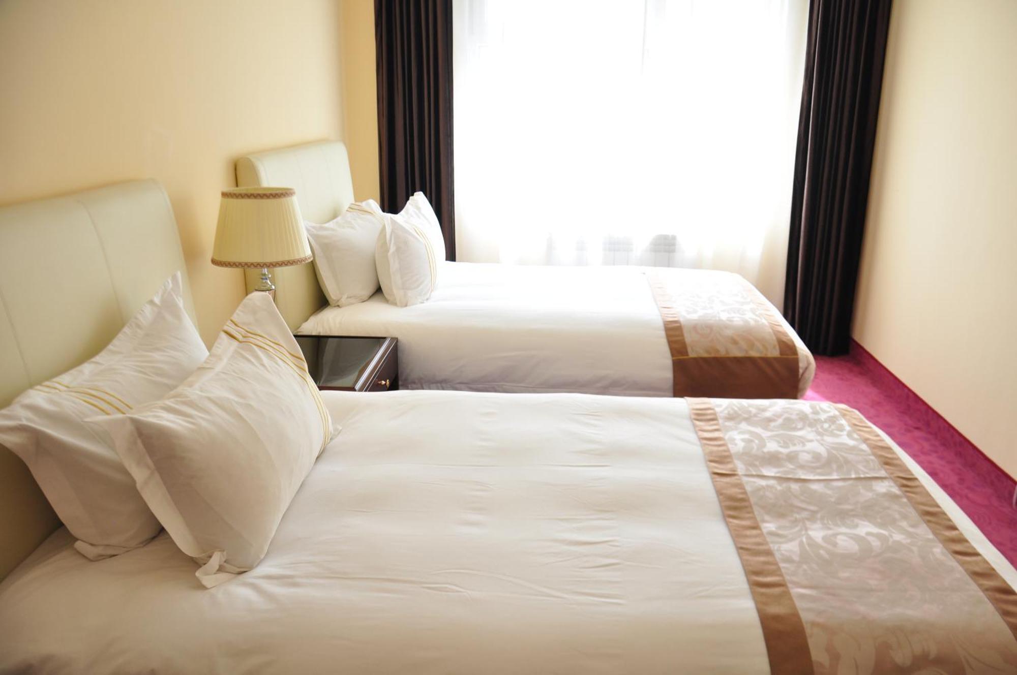 Alpha Hotel Улан-Батор Экстерьер фото