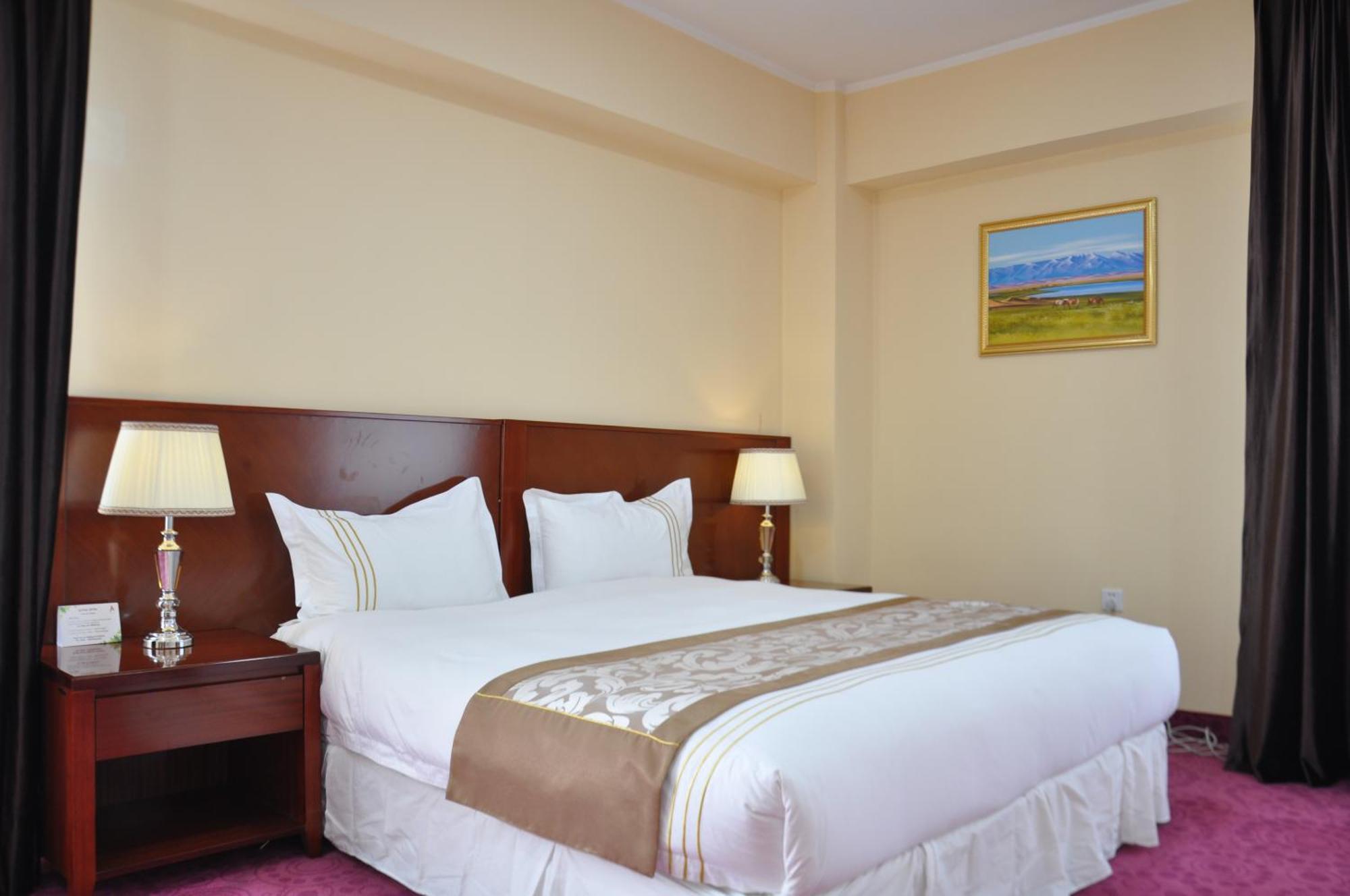 Alpha Hotel Улан-Батор Экстерьер фото