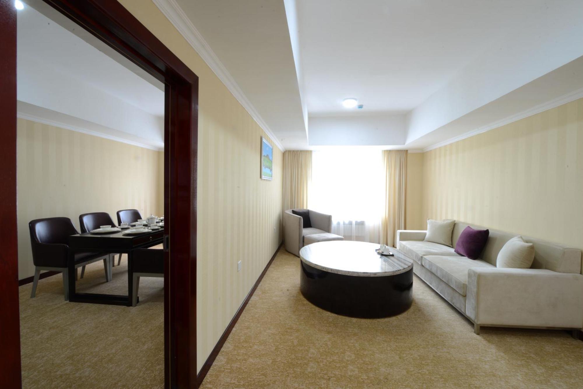 Alpha Hotel Улан-Батор Экстерьер фото