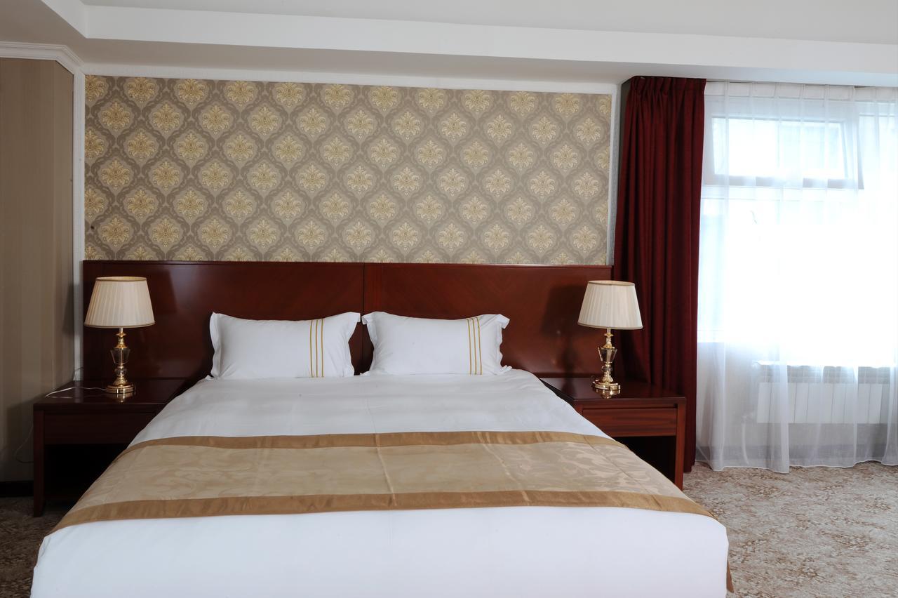Alpha Hotel Улан-Батор Экстерьер фото